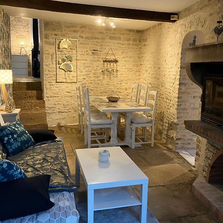 Charmante Maison En Pierres Precy-le-Sec Kültér fotó